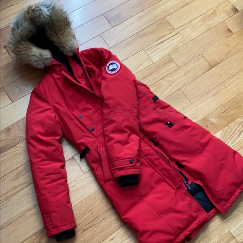 Canada Goose Red Ski & Snow Jacket